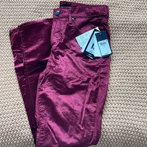 NEW GUESS Red Velvet Pants Size: 29(S)
